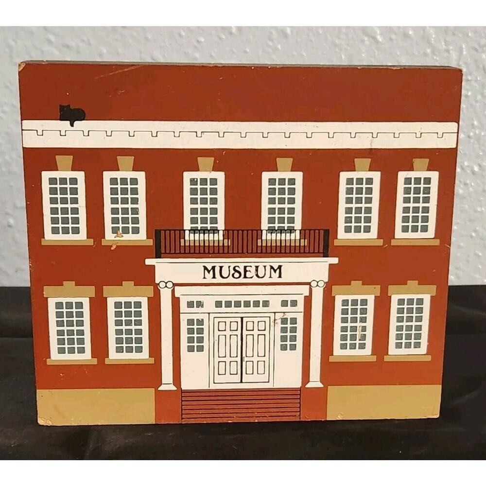 Cats Meow Village HISTORICAL MUSEUM Wood Retired 1987 Main Street Series 1871